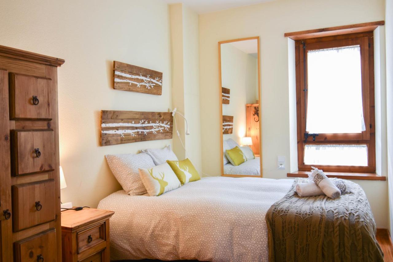 Apartament Deluxe Espot - L'Amfitriona Eksteriør bilde