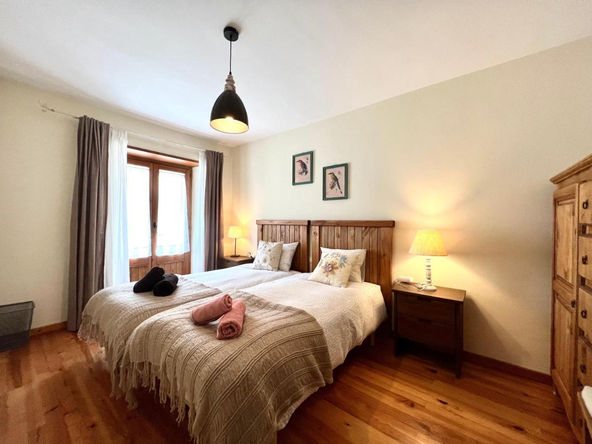 Apartament Deluxe Espot - L'Amfitriona Eksteriør bilde